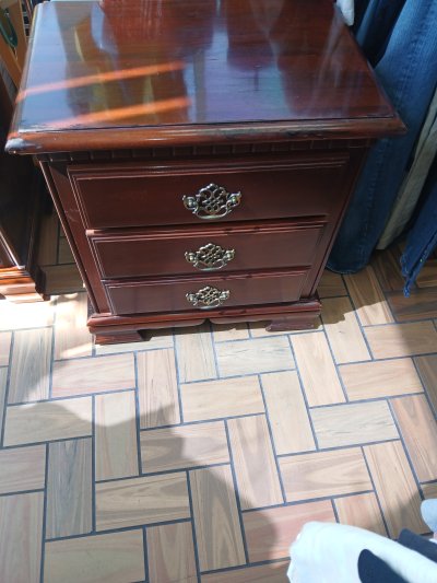 Cherry Bedside Chest (solid wood)